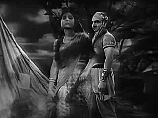 Ae dil tujhe kasam  tu himmat na harna  -DULARI (1949)