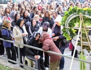 Liseli Tuğra, Kalp Krizi Geçirip Öldü, Yakınları Yıkıldı