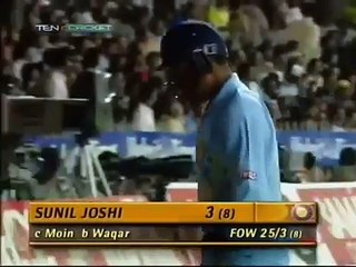 Waqar Younis 5 for 31 India v Pakistan at Sharjah 2000