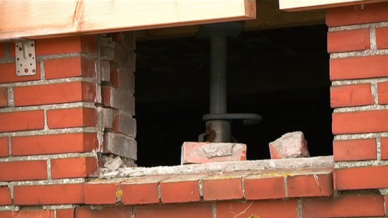 Spruitjesboer Johan Doff, bekend van Boer Zoekt Vrouw in de clinch met NAM - RTV Noord