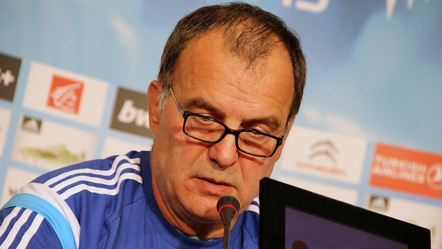 La conf' de Marcelo Bielsa avant PSG-OM