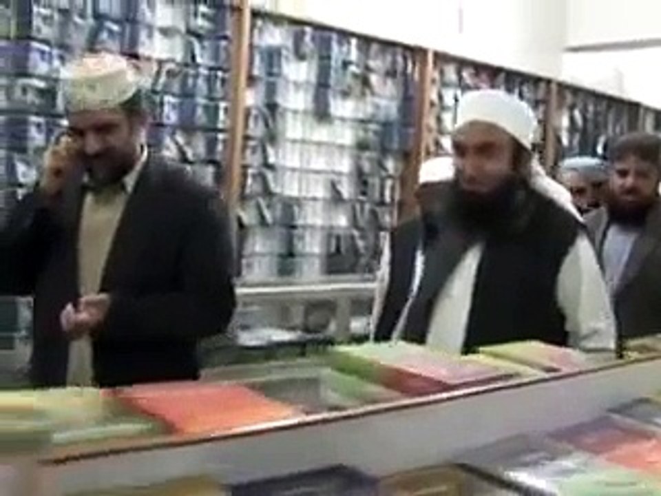 Comments of Maulana Tariq Jameel about -Shaykh-ul-Islam- Dr Muhammad Tahir-ul-Qadri. Maulana Tariq Jameel visits Minhaj ul Quran center.