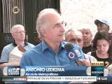 Ledezma denuncia que no pudo entrar a escuela donde entregaría obras