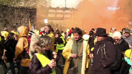 下载视频: Liaisons maritimes. 1.500 manifestants à Vannes