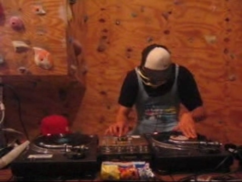 dj  Mongkut full faya