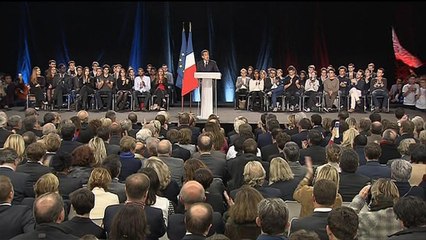 Nicolas Sarkozy sur la réinvention de l'UMP: "Rassembler, c'est construire le parti de la France"