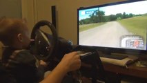 Gamin de 3 ans champion de rallye sur le jeu vidéo Richard Burns Rally