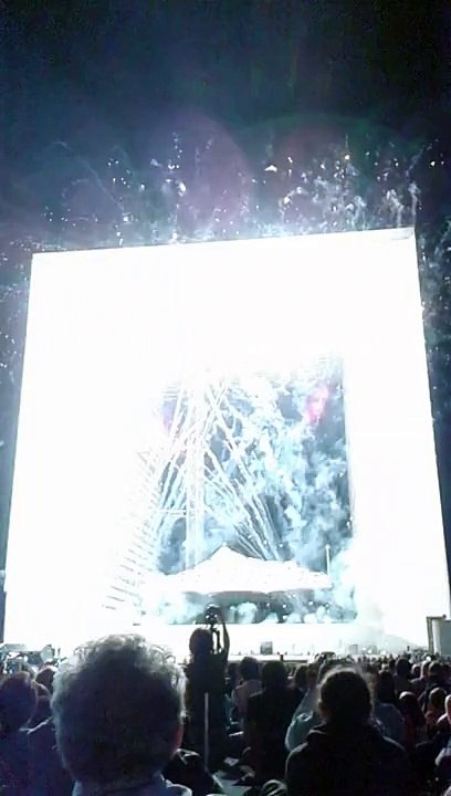 Son et lumière de la Defense 2014 : entre ici et ailleurs..parti 2