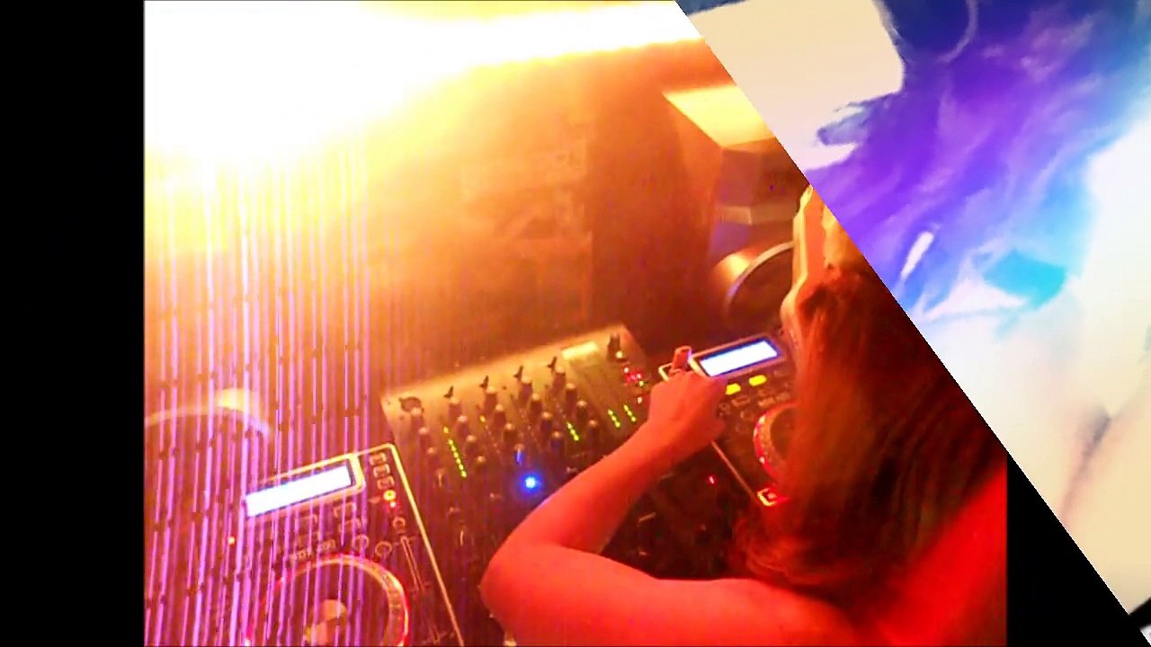 Working a Life 005 AM MIXING - Lipstick Sessions