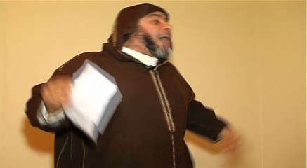 الشيخ عبد الله نهاري : حجارة السجيل تُسقط عمود الخيمة