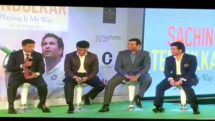 Sachin reacts after being declared on 194 by Rahul Dravid