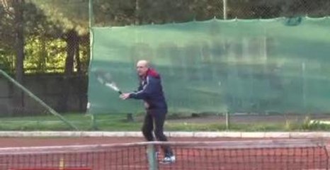 Bakan Şimşek'in Tenis Keyfi
