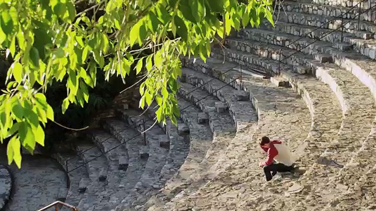 Nowhere Safe 2014 Trailer