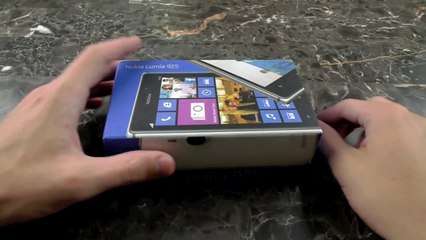 Nokia Lumia 925 Unboxing - White