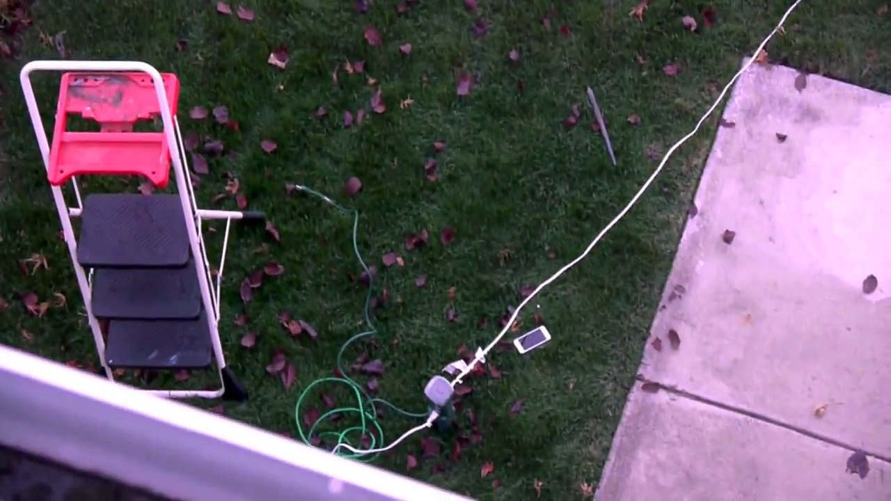 RC Lamborghini + iPhone 5S Attached Drives Off Roof