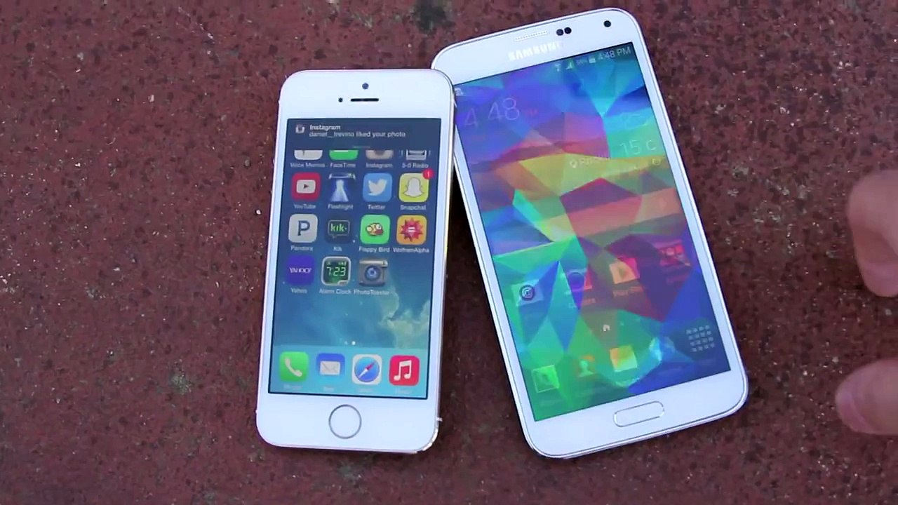 Samsung Galaxy S5 vs iPhone 5S Drop Test!