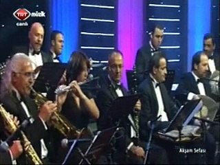 Esra İçöz - Papatya Gibisin