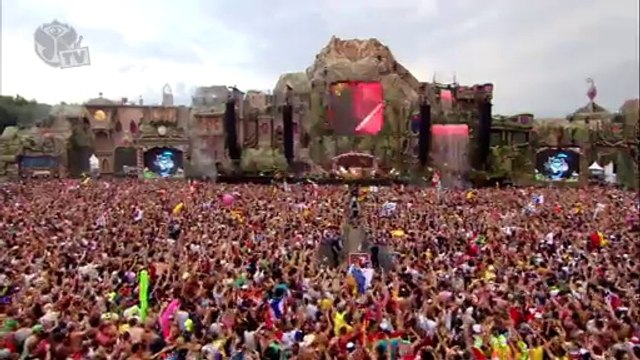 Hardwell DJ Canlı Performans Tomorrowland 2014-5