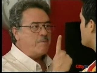 Nicolas averigua donde esta barbi