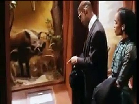 اسلام میں سور کا گوشت کھانا حرام کیوں ہے؟ جاننے کے لئے اس انگریزی فلم کا یہ حصہ دیکھیں جو ہماری معلومات کے مطابق اس فلم سے خارج کر دیا گیا تھا.