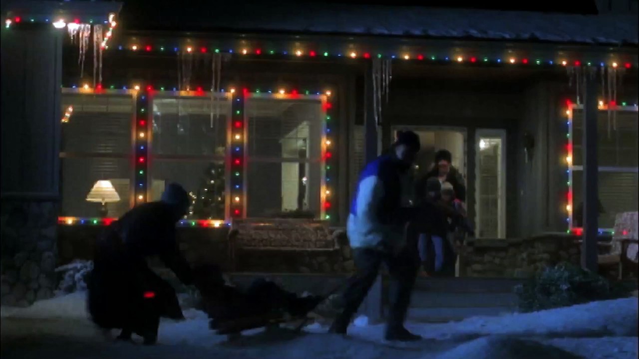 Coca-Cola : Holidays are Coming! The classic Christmas advert