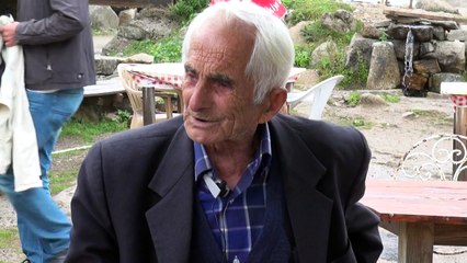 YUSUF CELİK mikrun mahallesindeki  geçmiş yıllara  geri bakişini  kısa ve çok net anlatıyor