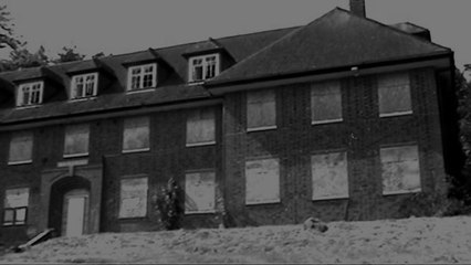 2. The Robertson House (Ghost Hunting)