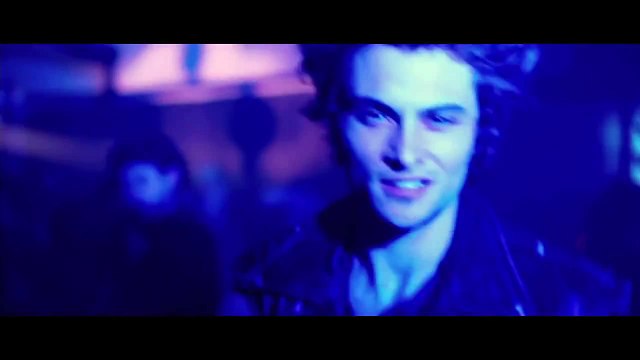 White Bird In A Blizzard Movie CLIP (2014) - Shailene Woodley, Eva Green Movie HD