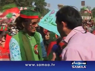 Girl proposes Kaptan at RYK jalsa