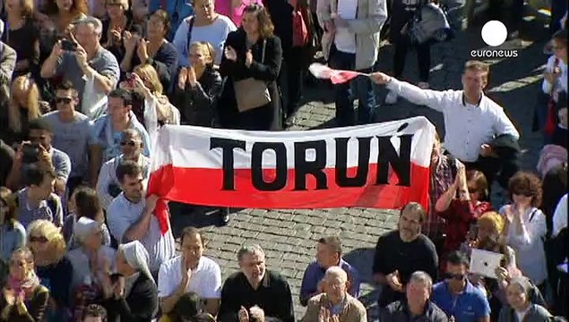 Ватикан: Миру нужны мосты, а не стены!