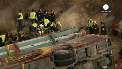 Espanha: Despiste de autocarro provoca 13 mortos em Murcia