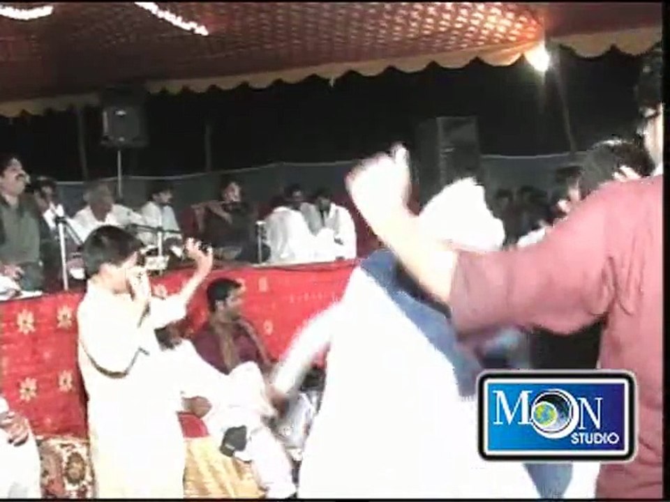 NEW SARAIKI SONGS 2015 CHALO KOI GAL NAI SINGER SHAFA ULLAH KHAN ROKHERI