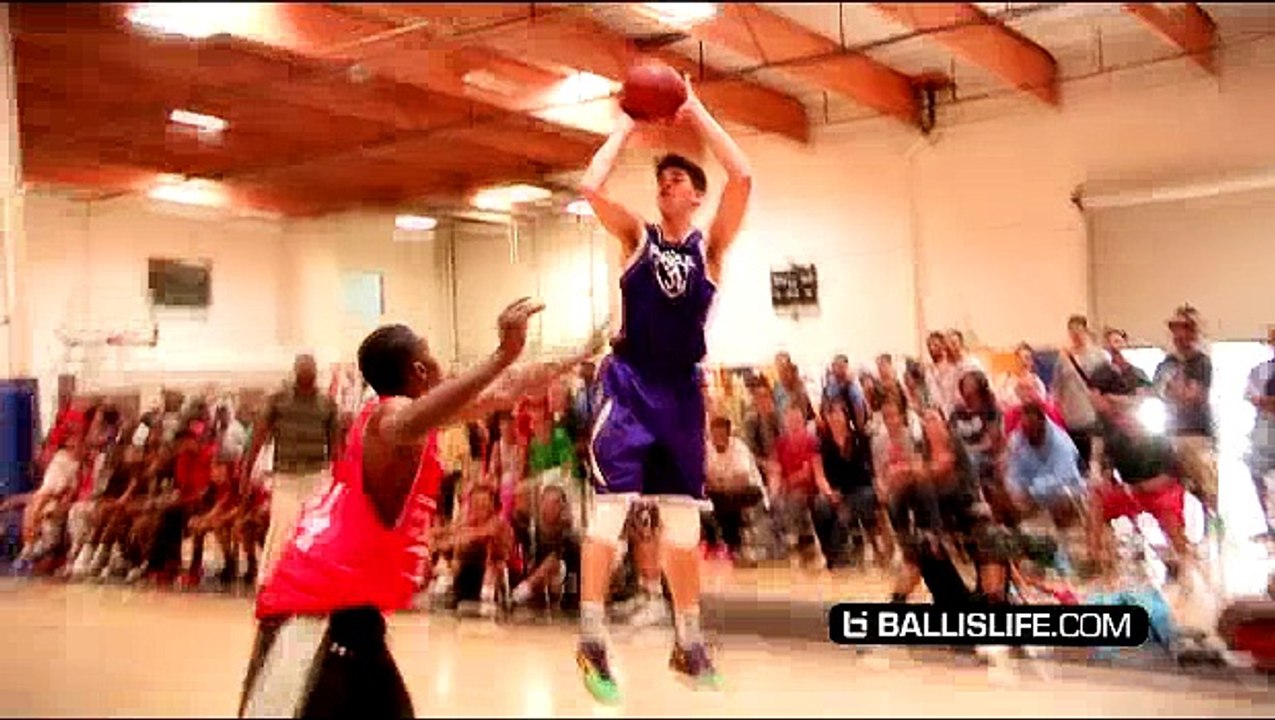 There's a New Kobe In LA - Kobe Paras Breakout Mixtape