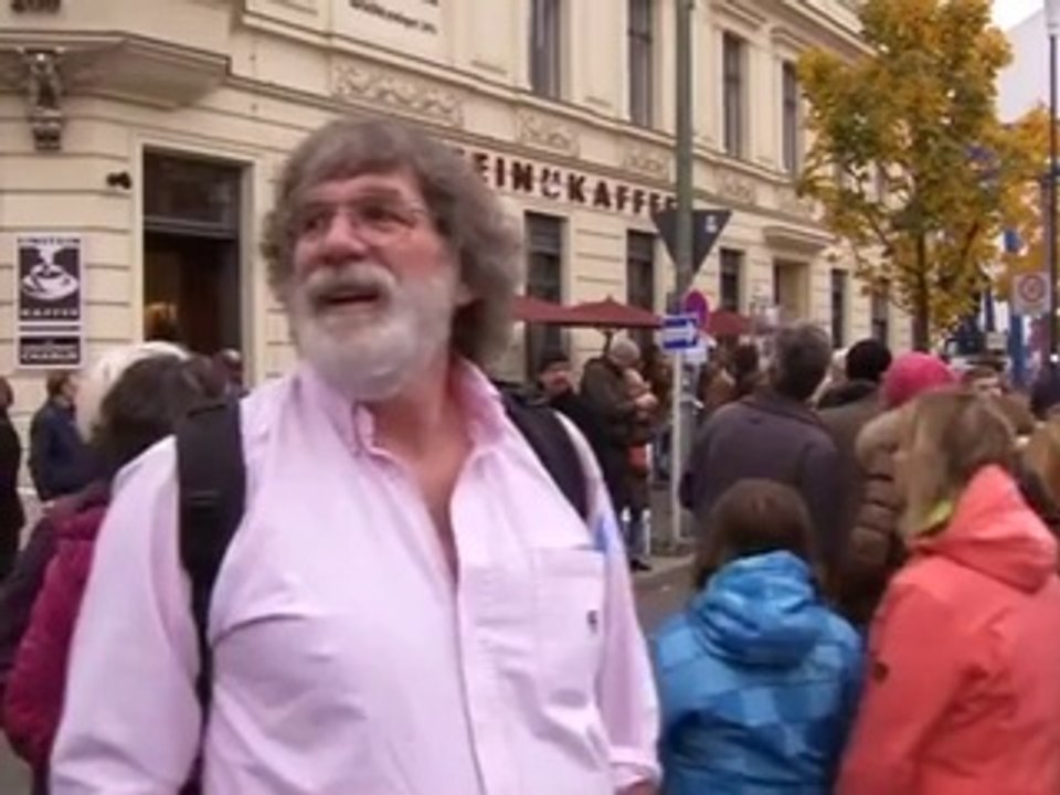 Checkpoint Charlie, 25 years after the fall