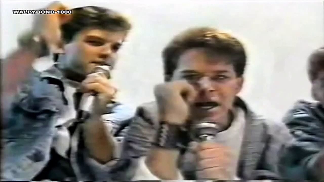 TÔ P DA VIDA-DOMINÓ-CLIPE ORIGINAL-ANO 1987 ( HQ )