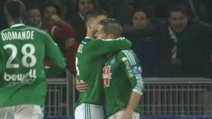 Le but de Ricky van Wolfswinkel sous tous les angles