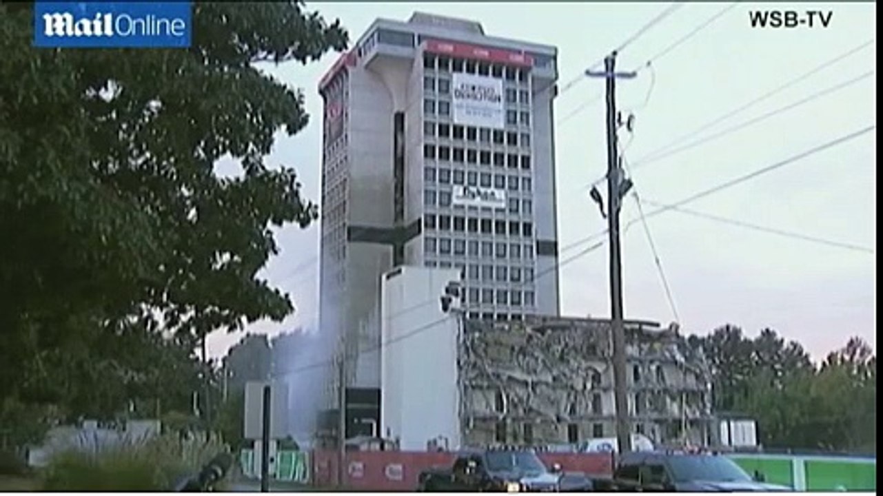 Four-year-old triggers building demolition in Atlanta  Daily Mail Online
