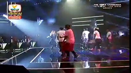 ចំរើន សុភ័ក្ដ្រ ហែកស្នេហ៍កំបាំងមុខ