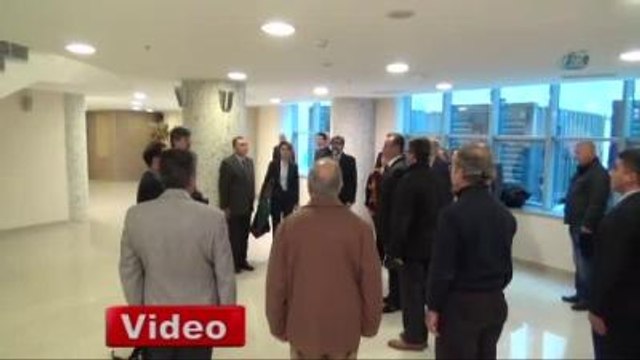 Balyoz Sanıklarından Ata'ya Saygı Duruşu