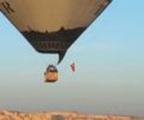 Balonlar "Ata'ya saygı" için havalandı