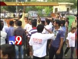 OU students' protest against regularisation of contract labours