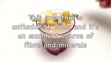 How to make a banana pineapple almond and chia smoothie