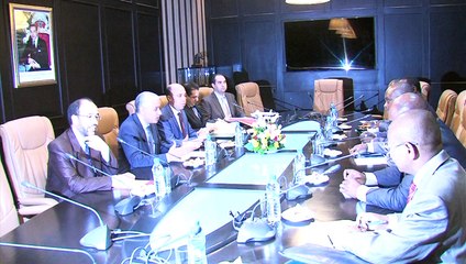 رئيس مجلس النواب يتباحث مع وفد برلماني من جمهورية الغابون