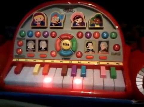 Vtech Little Einsteins Play & Learn Rocket Piano