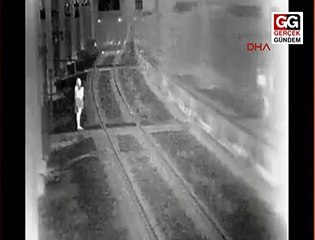 YAKLAŞAN TRENİ GÖRMEYEN KADIN BÖYLE HAYATINI KAYBETTİ