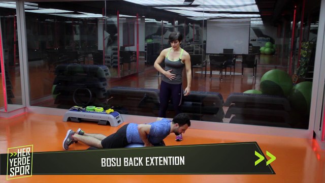 Sırt Kaslarını Çalıştırmak için Bosu Back Extention - Her Yerde Spor