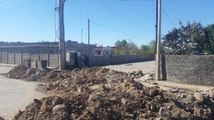 İdil'de Hendek Kazıp Yol Kesen PKK'lılar, Polisle Çatıştı