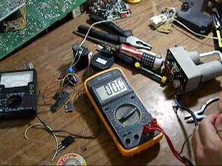 Chargeur Batterie Manuel 5V 12V شاحن يدوي للبطارية