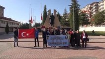 Elazığ'da Ata'ya Saygı