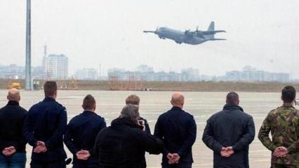 Probe delay for MH17 crash angers relatives